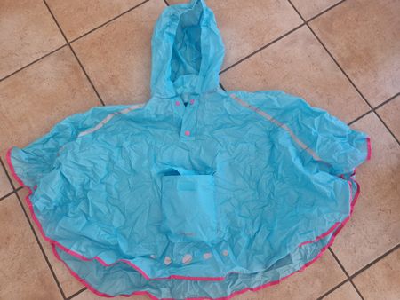 Kinder Regenponcho Playshoes hellblau Grösse "Kindergarten" 