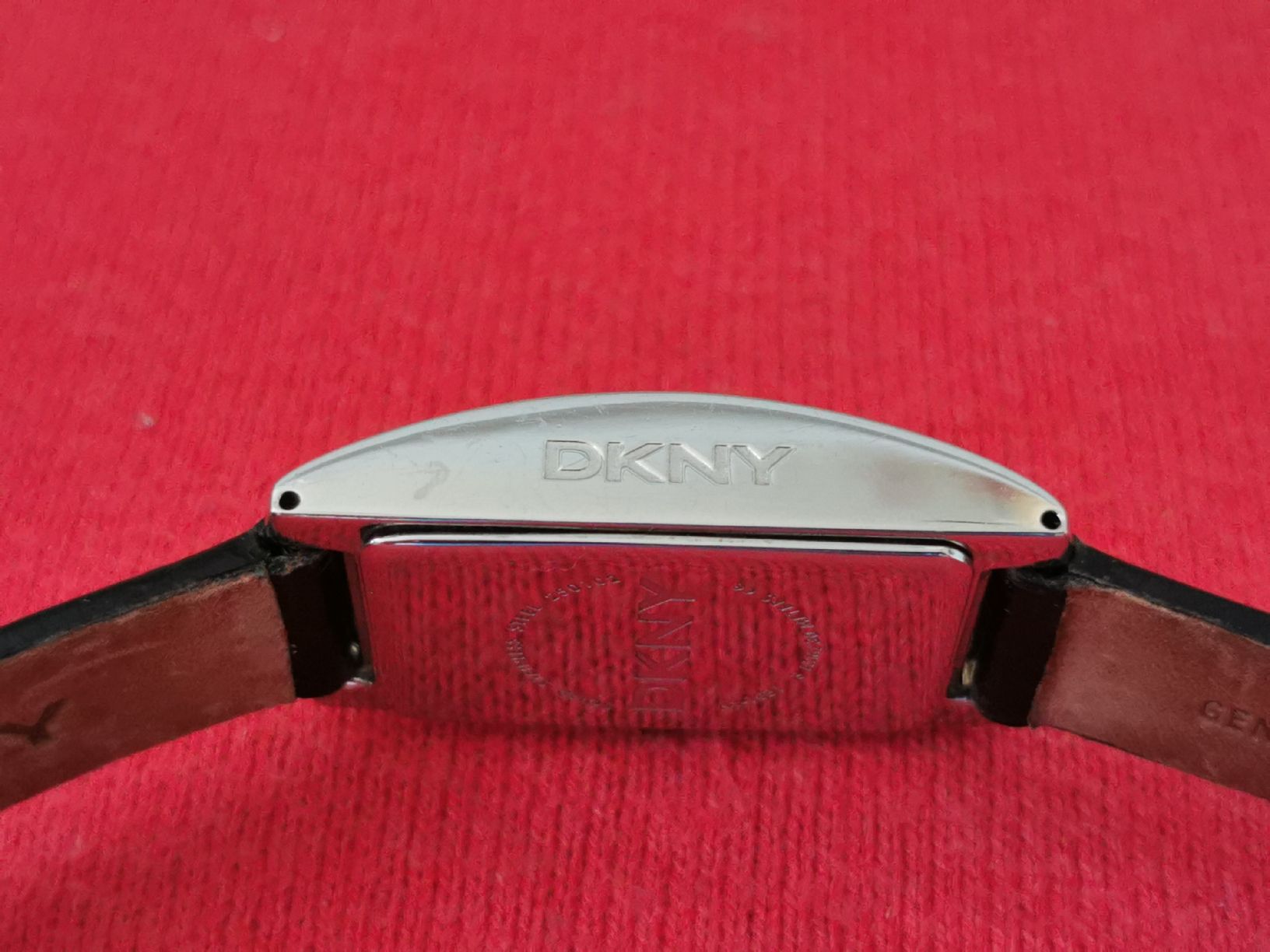 DKNY Orologi: DKNY Damen Uhr  – Usato da Schlieren venduto da vlalif 3
