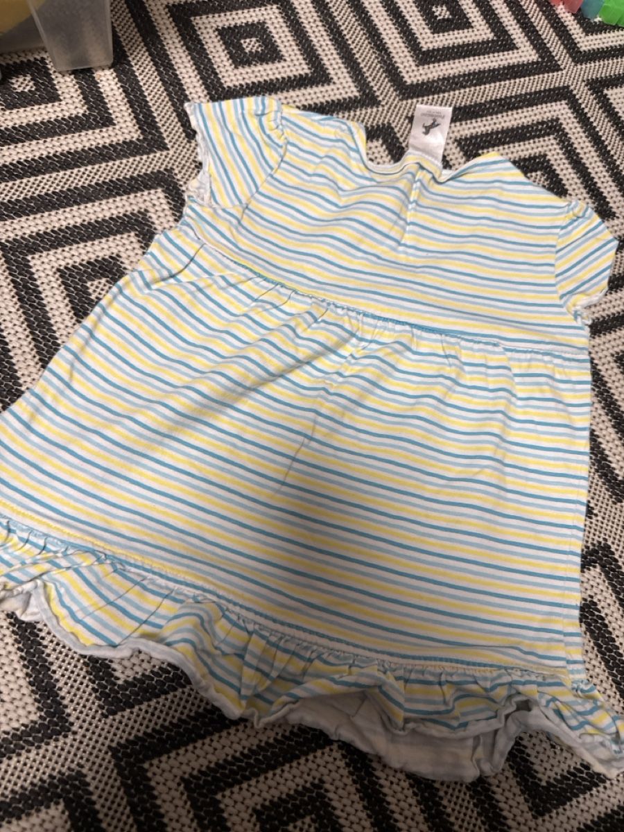 C&A Camicette, T-shirt & Top: Sommerliches shirt Grösse 104 – Usato da Zürich venduto da Krikri21 3