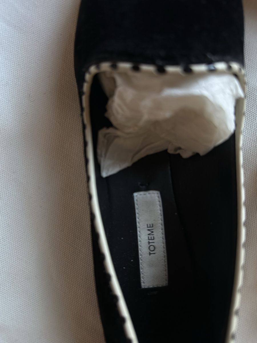 Totême Scarpe da uomo: Toteme velvet flats 36 – Usato da Pfäffikon SZ venduto da MarieEdh 2