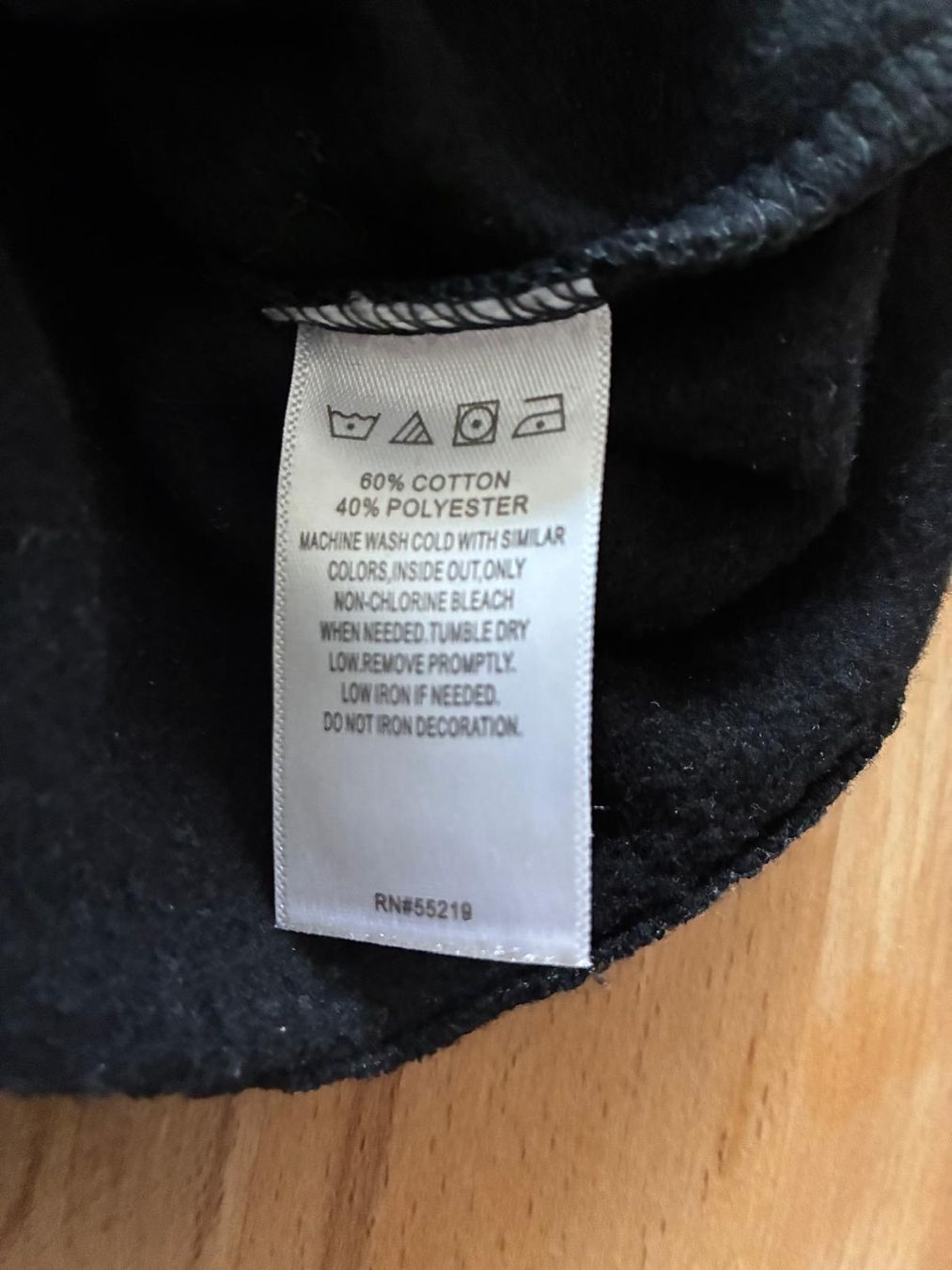 Hard Rock Cafe Pulls & Sweat-shirts: HardRock Pulli Grösse S – Neuf (Voir description) à Allenwinden par oba_xb8y 3