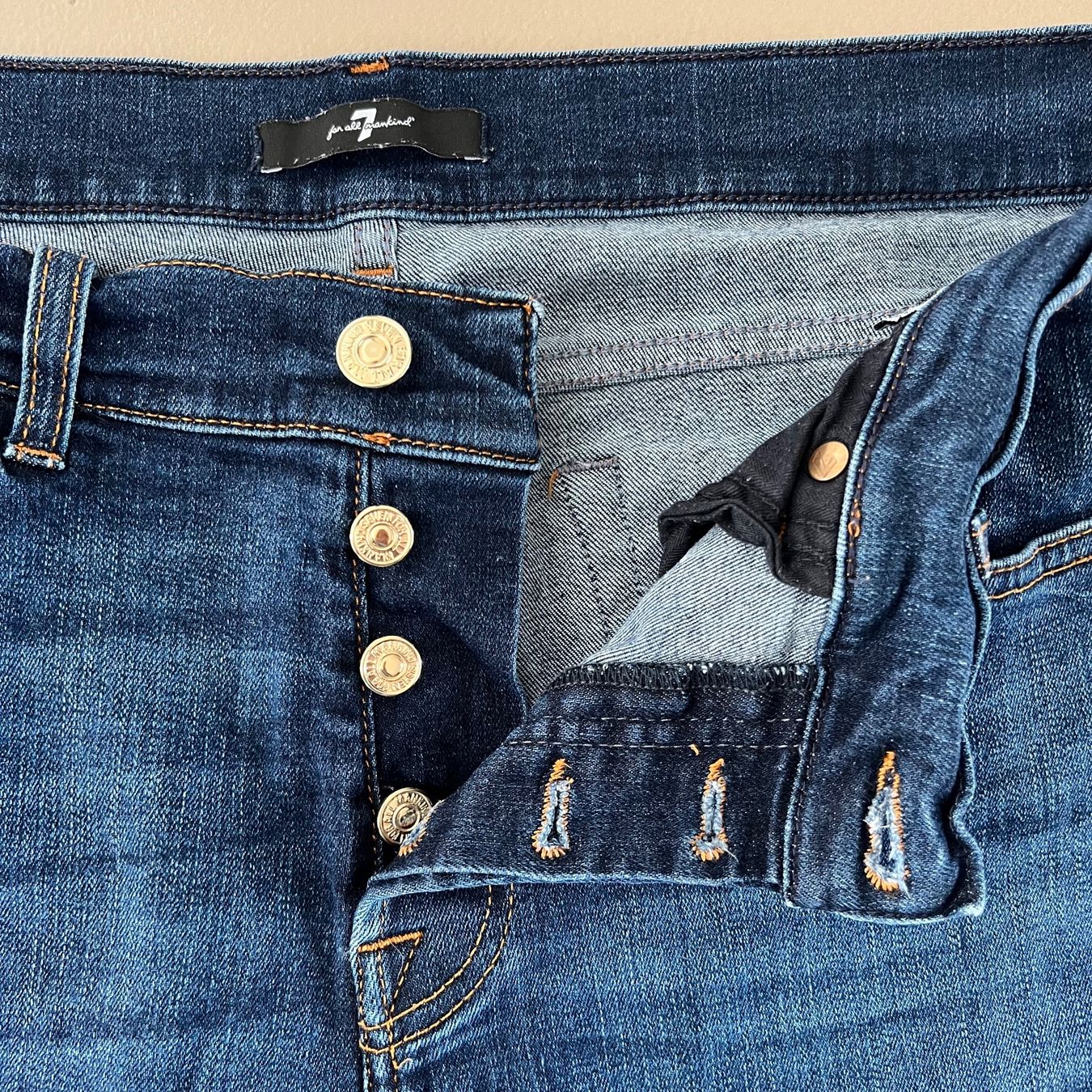 Mankind Jeans: 7 FOR ALL MANKIND Jeans 💙 – Usato da zürich venduto da vintage12 2