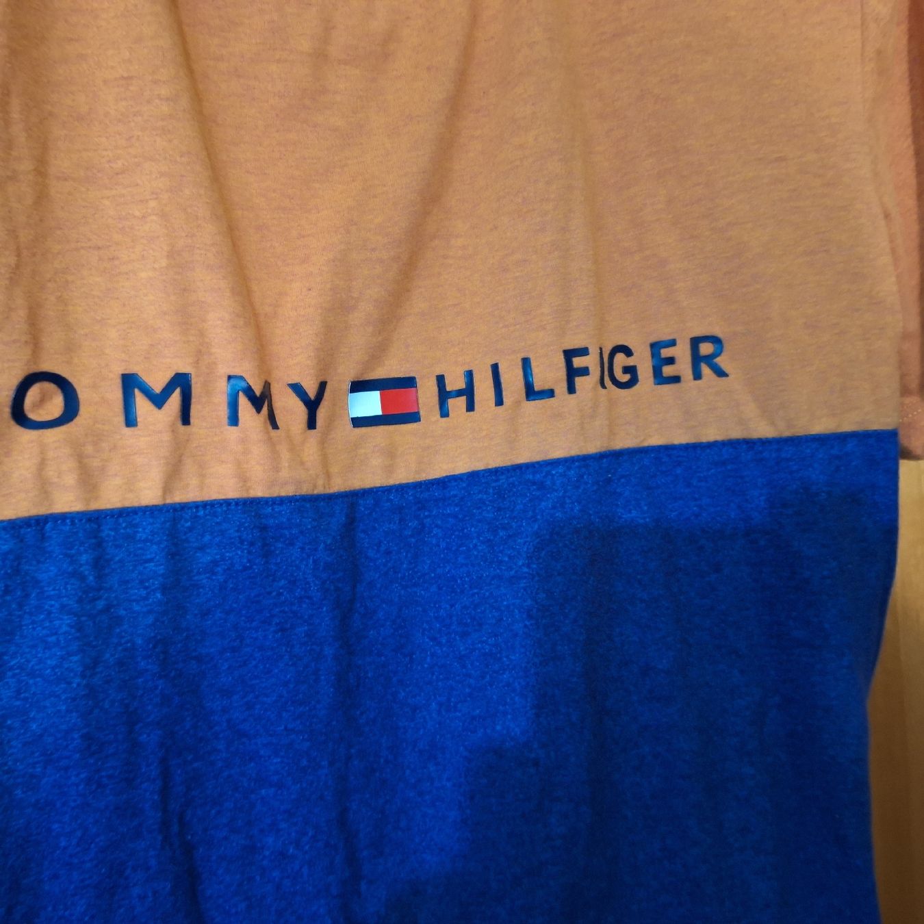 T-Shirts: tshirt Tommy Hilfiger M – Gebraucht aus Bellinzona von labottegadiElena 2
