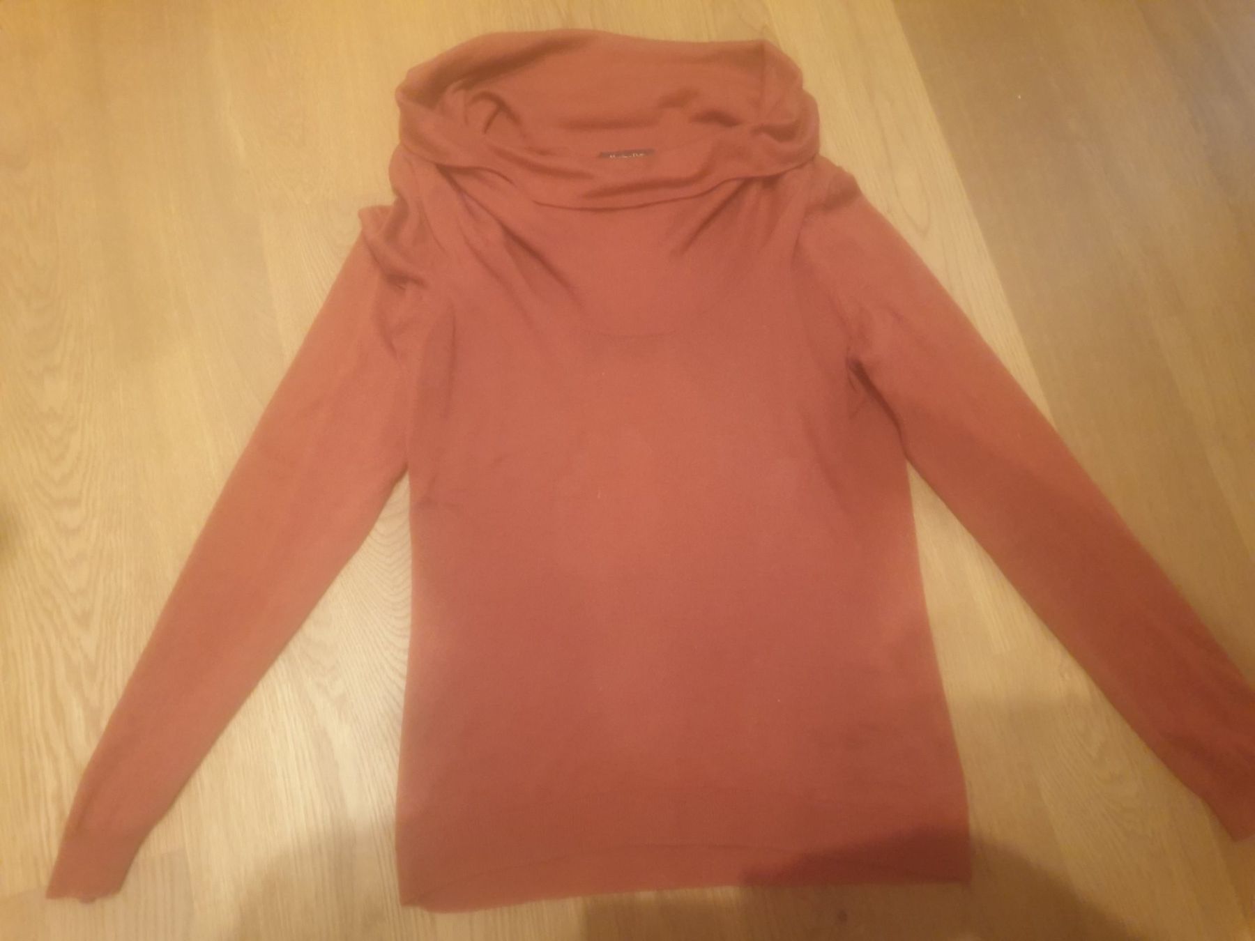 Massimo Dutti Pulls & Sweat-shirts: Pullover – D'occasion à Hinwil par tan_ry6s