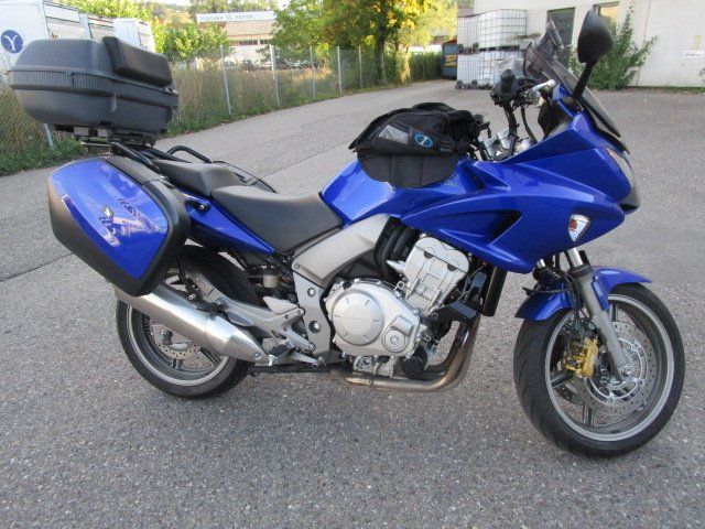 Honda Touring: Reisemotorrad Honda CBF1000 ABS günstig ab Platz oder Export – Usato da St. Gallen venduto da Moser13 6
