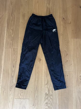 Nike Air Hose Schwarz Grösse XS Neuwertig