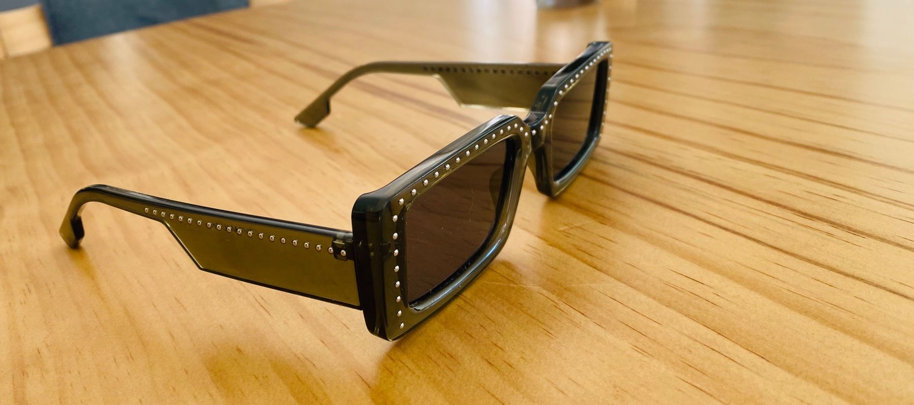 Occhiali & Lenti: Sonnenbrille Damen Komono – Usato da Siegershausen venduto da Minneola 1