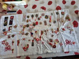 Grosse Sammlung 1. August Abzeichen gebraucht antik