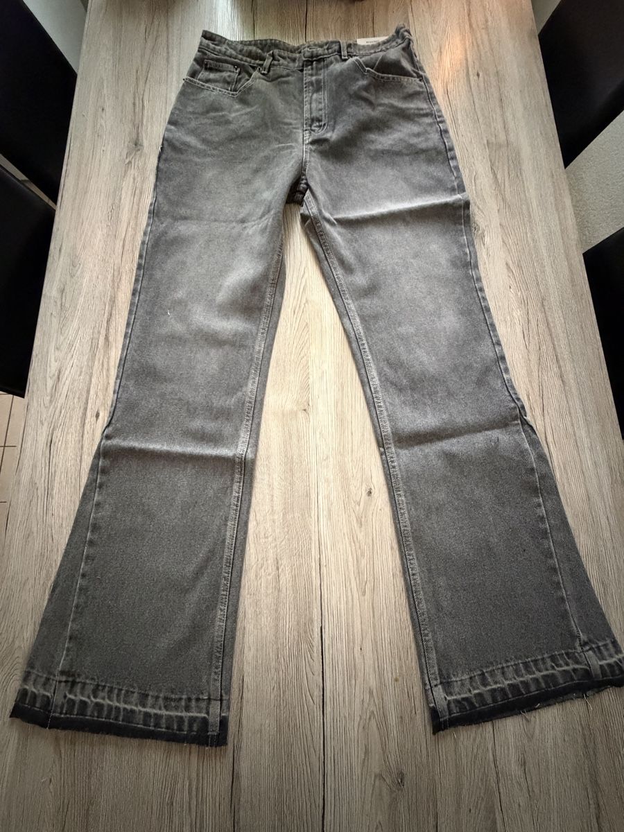 Jeans: Jeans "DOWNTOWN" FLARED DENIM - Gris – Neuf avec emballage d'origine à Yverdon-les-Bains par fab_5tv2