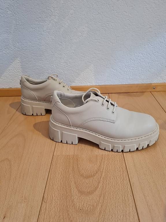 Scarpe da donna: Catwalk Schuhe – Usato da Laufen venduto da Loli42
