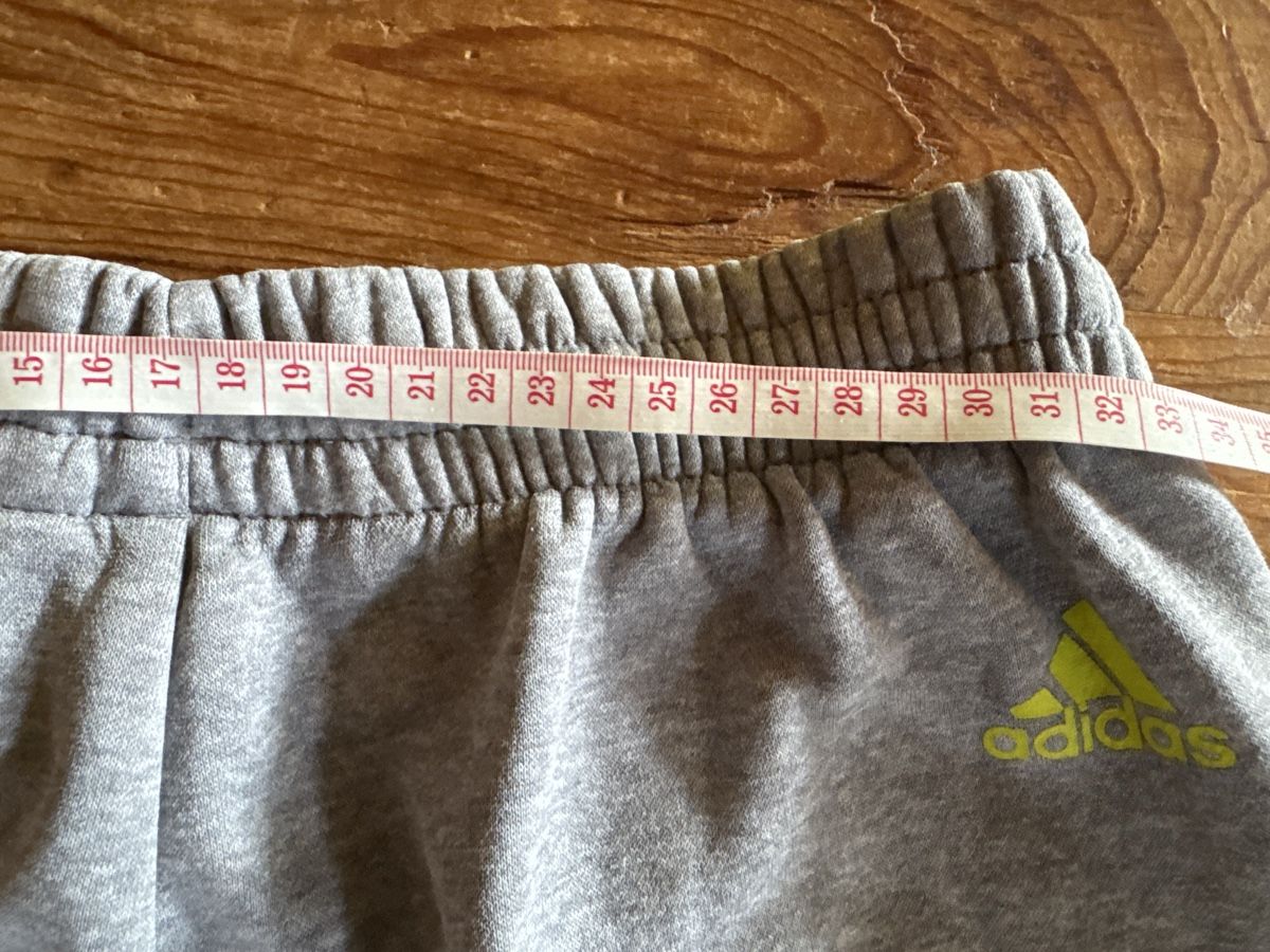 Adidas Pantalons: Adidas Trainerhose Gr. M – D'occasion à Mauren par ducducturi 7