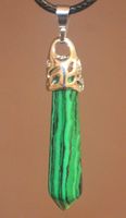 Halskette Y-631 – Säule – Malachit – Anhänger ca. 3,5 cm