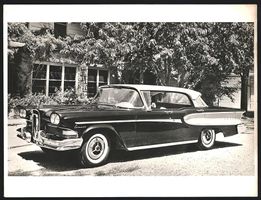 Fotografie Ford Motor Company, Auto Edse