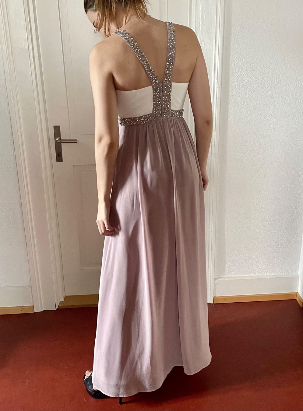 Kleider: Elegantes Abendkleid – Neu und originalverpackt aus Luzern von Sara_2 1