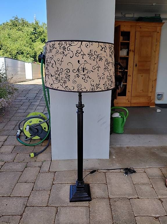 Lampen: Schöne Stehlampe – Gebraucht aus Oberdorf SO von marzipan711 1