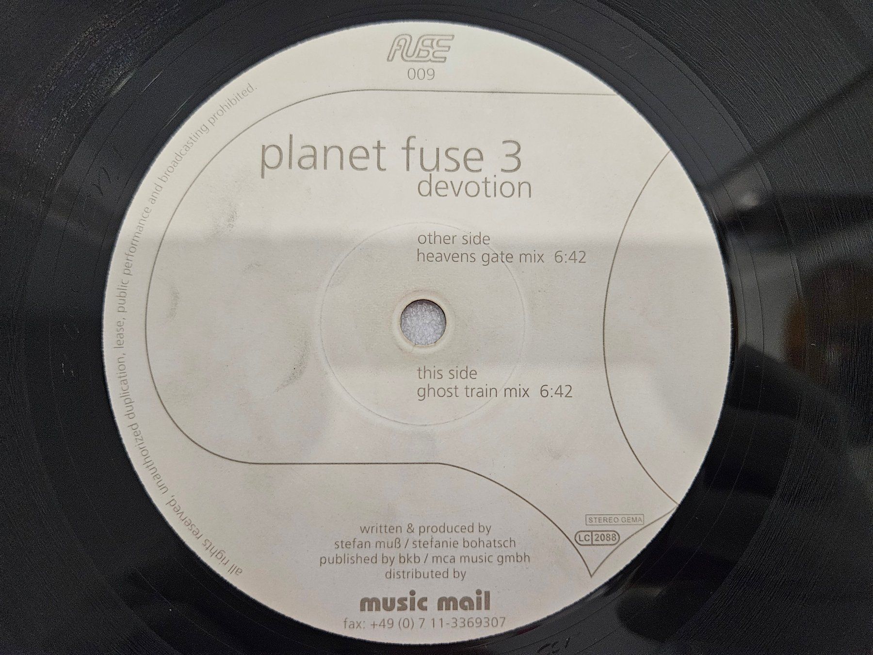 Dischi in vinile: Planet Fuse 3 – Devotion (Trance) – Usato da Uster venduto da Vinyl-Leidenschaft 3