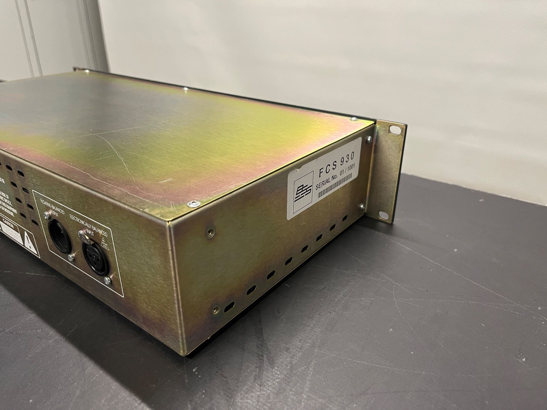 Equalizzatori: BSS FCS-930 Grafischer Equalizer – Usato da Zizers venduto da fiduciar 2