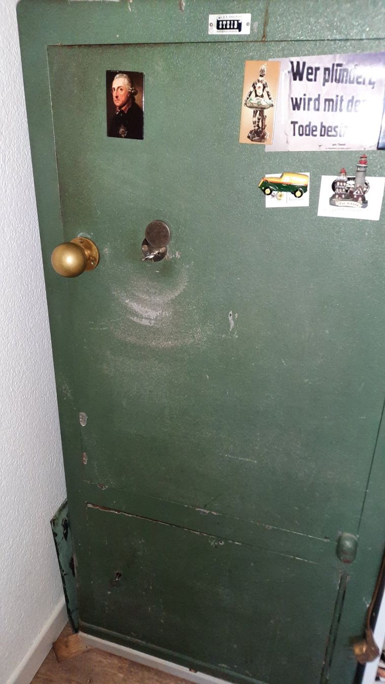 Casseforti: Fa. Steib, Basel, Tresor, 60er Jahre, mit Bodenplatte – Usato da Kirchberg BE venduto da wvo_cf6n 1