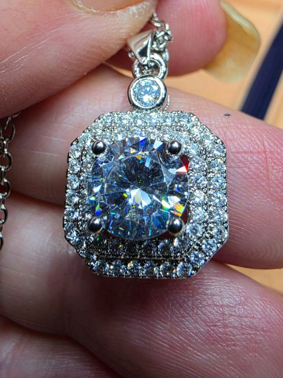 Catenine: Collier argent avec zircons – Nuovo e nell'imballaggio originale da Reconvilier venduto da Tsma67