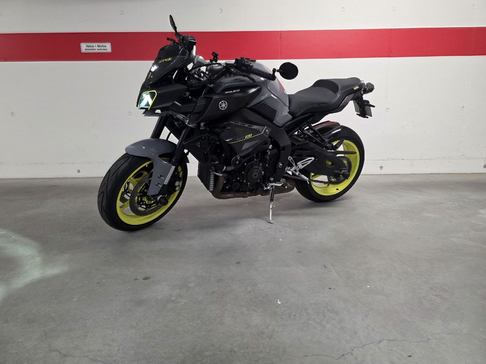 Strasse: Yamaha Mt10 – Gebraucht aus Matten b. Interl von Nil17