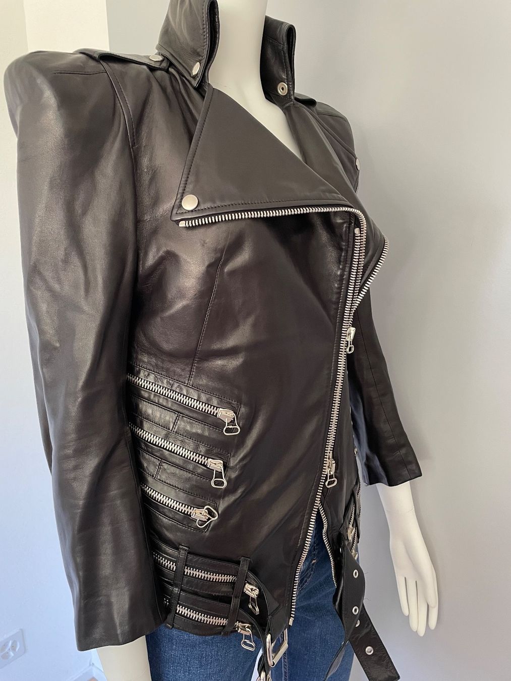 Balmain Giacche: Balmain Jacke – Nuovo (secondo la descrizione) da Winterthur venduto da 19.19 9
