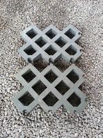 Pavés gazon, grille gazon Pavé en nid d'abeille sol parking