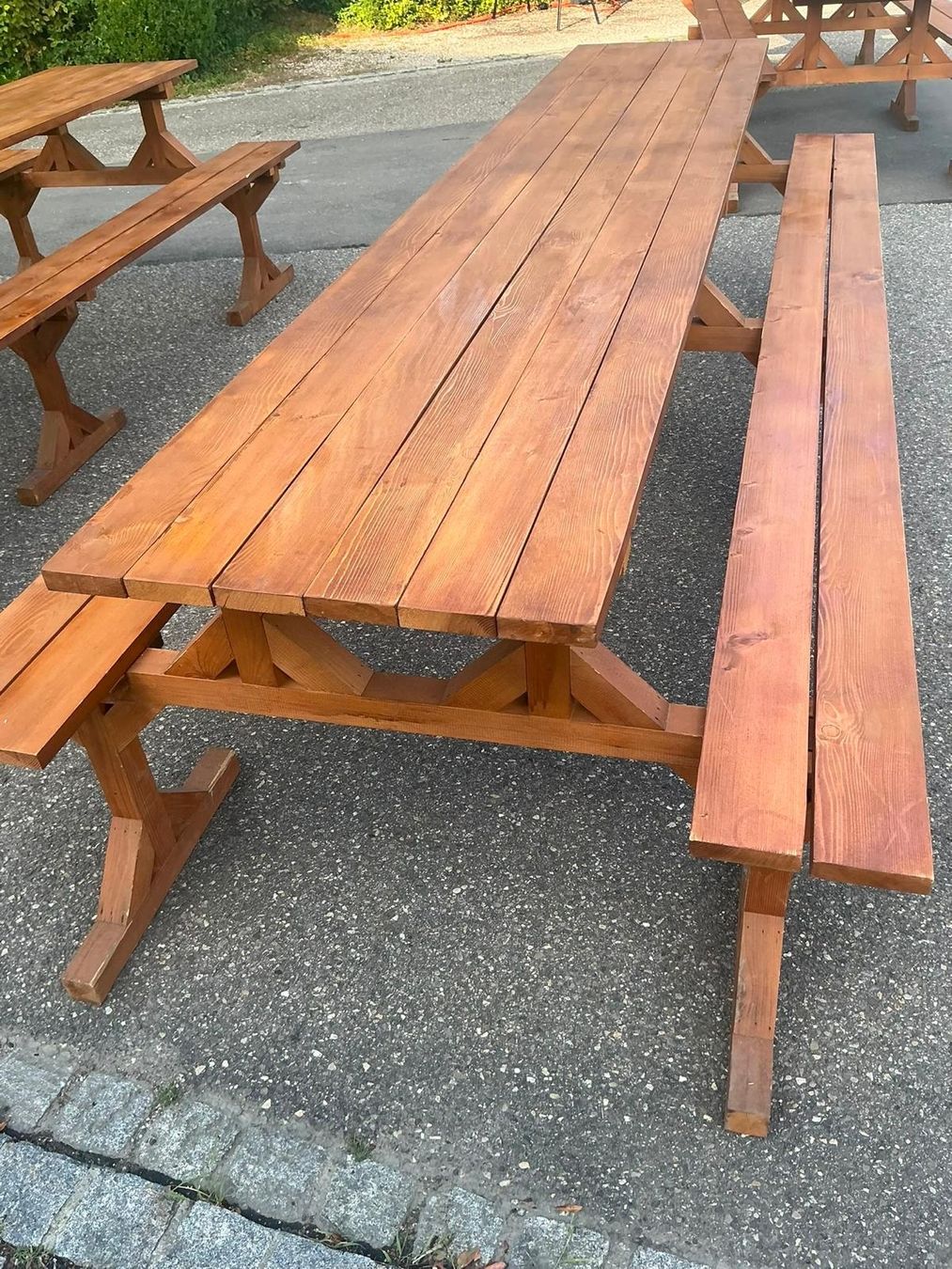 Tischset: Festbank Garnituren ROBUSTE – Gebraucht aus Wettingen von ML03 2