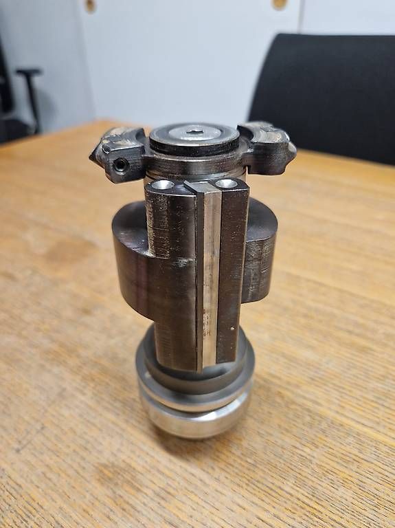 Alle Werkzeuge: Alter CNC Rover 24 Fräser  – Gebraucht aus Aesch BL von fubi04 2