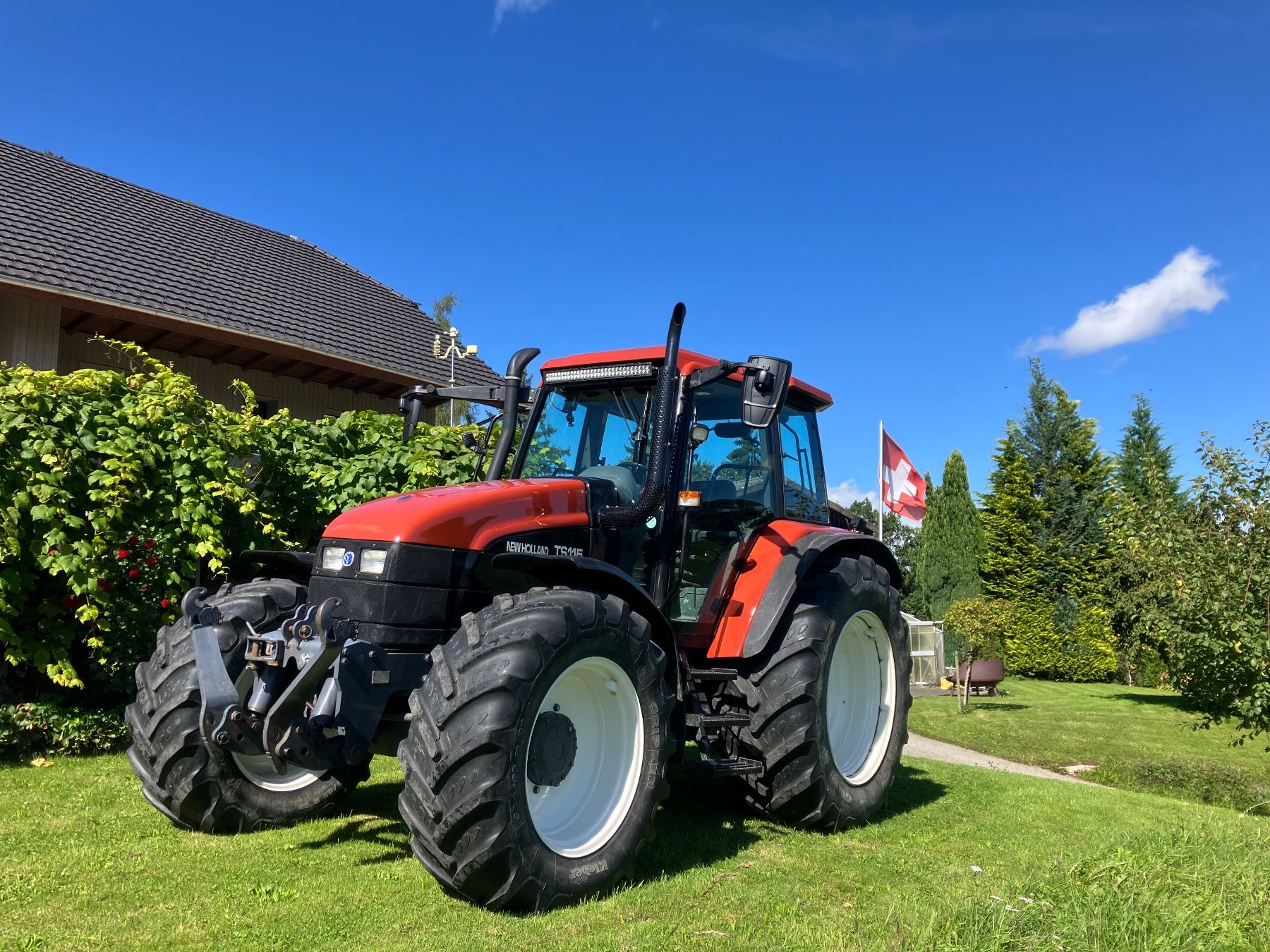 New Holland Trattori: Traktor New Holland TS 115 Turbo – Usato da Hintermoos venduto da LT-6260