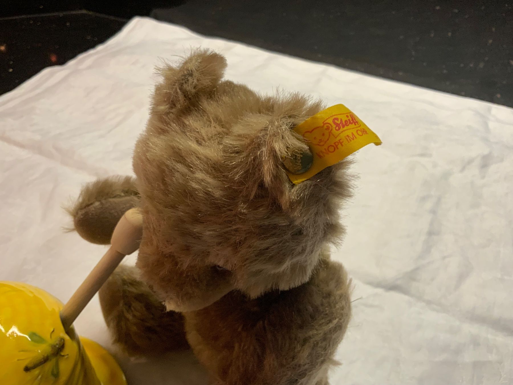 Jouets: Steiff Bär mit Honigtopf – D'occasion à Münchenbuchsee par kruseli 2