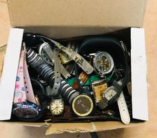 UHREN Lot Defekt
