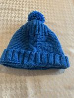 Bonnet tricoté 🧶 bleu avec pompon neuf