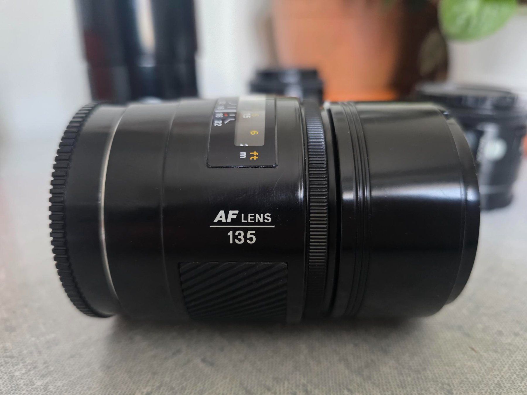 Adattatori foto: Sony Adapter für E-Mount LA-EA4 (Mit 4 Objektiven) – Usato da St. Gallen venduto da Thomstar 3