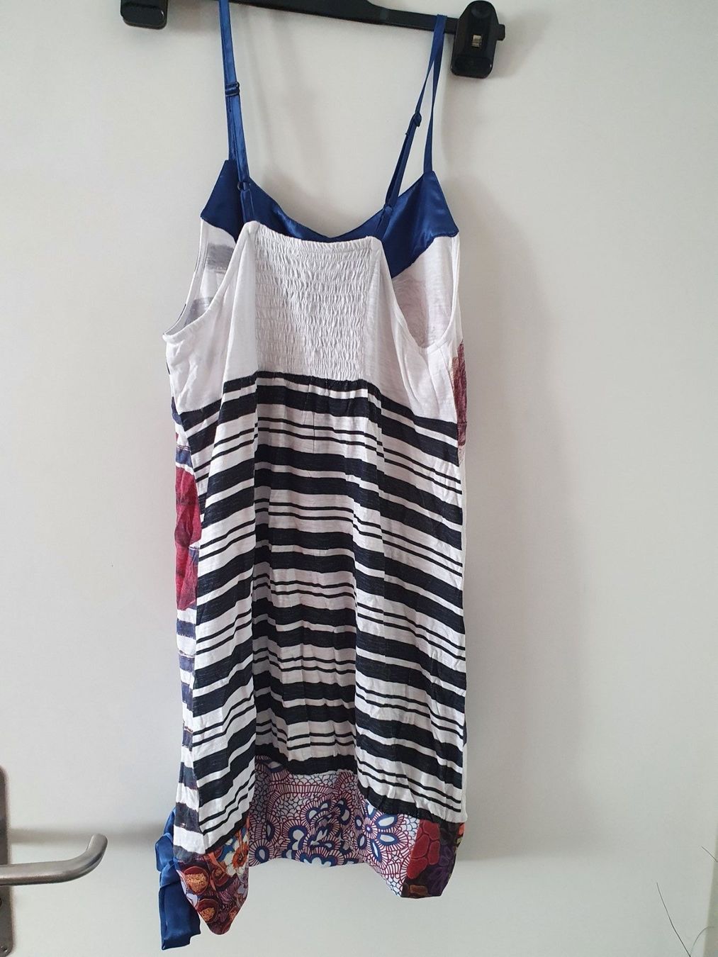 Desigual Vestiti: Desigual Kleid Gr. S/M – Usato da Thalwil venduto da Briscolina 1