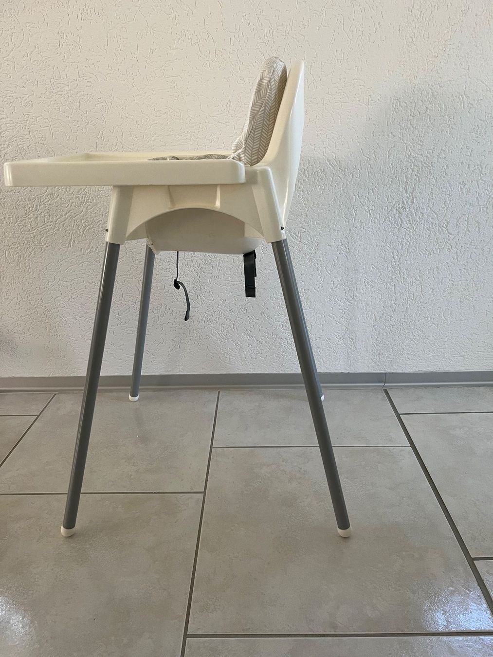 Hochstühle: IKEA  Hochsitz – Gebraucht aus Villnachern von waw_cb6q