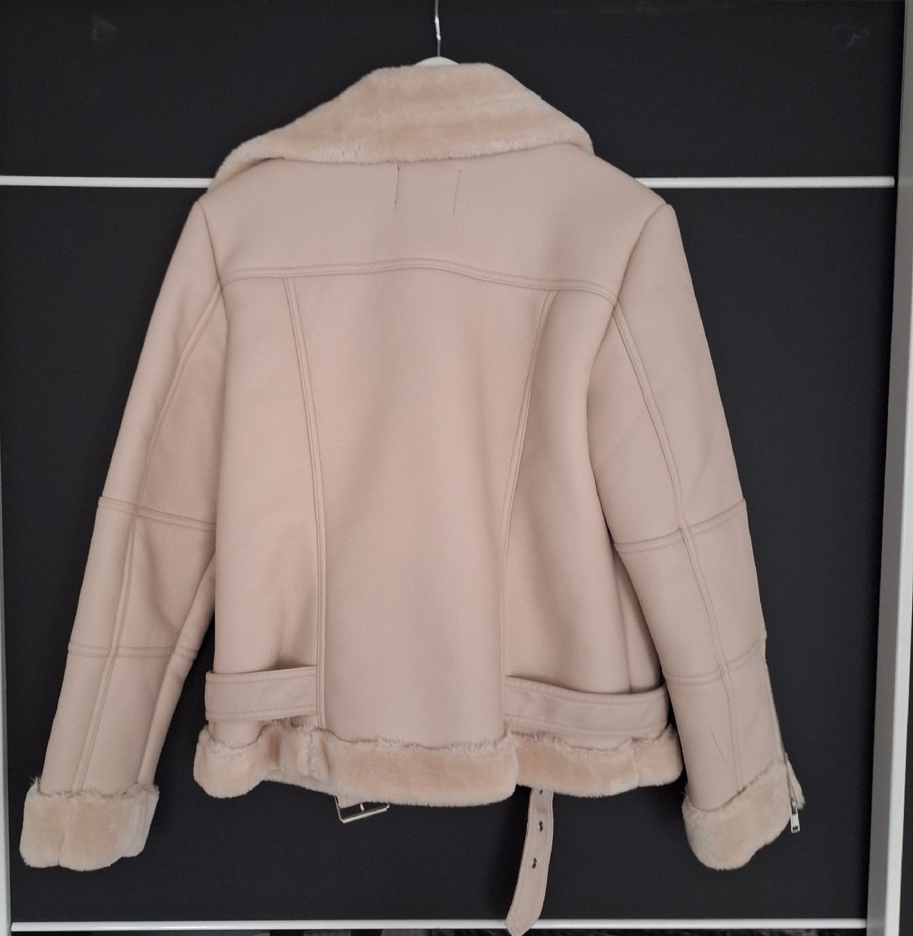 Only Giacche: ONLY Veste aviateur, comme neuf! – Nuovo (secondo la descrizione) da Hölstein venduto da Niki78 2