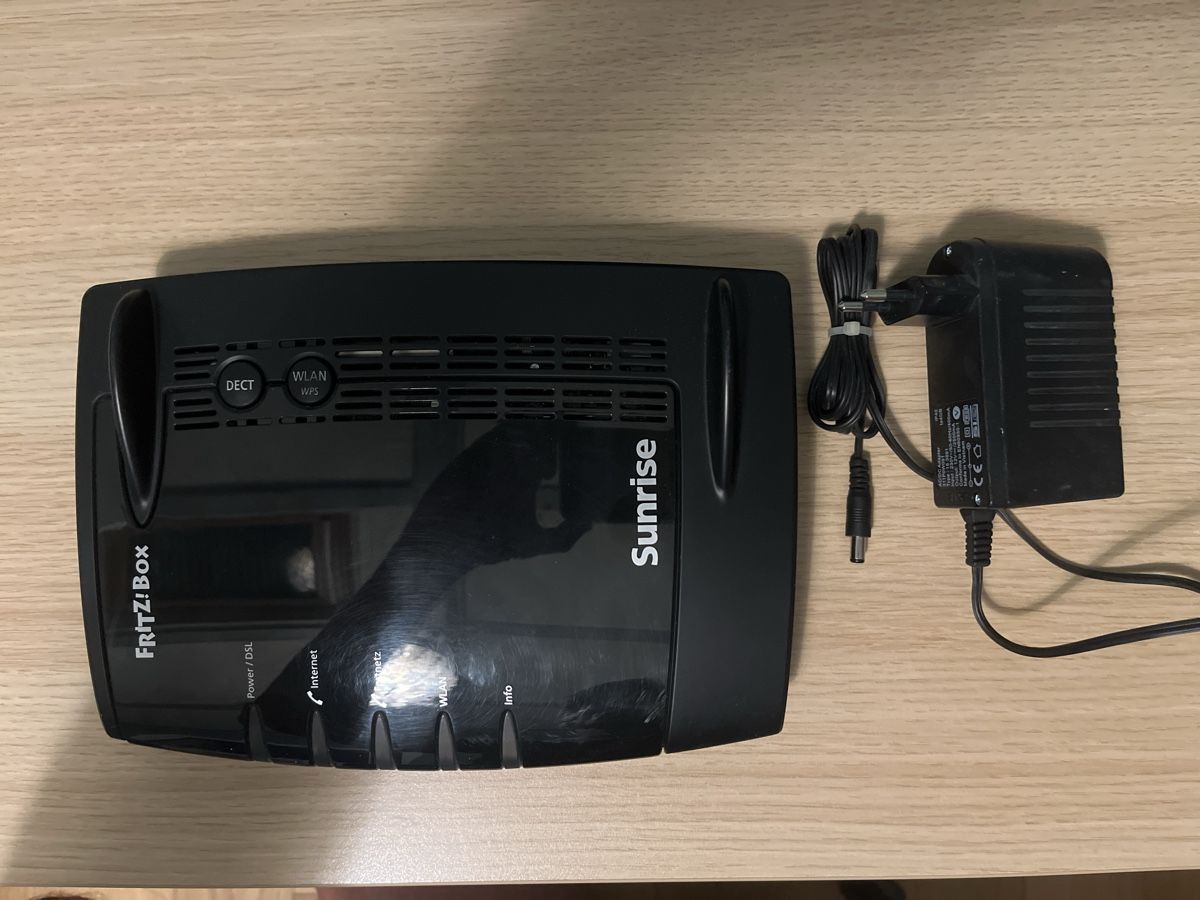 Fritz Modem & Router: Fritz!Box 7490 – Usato da Adligenswil venduto da Freemartin