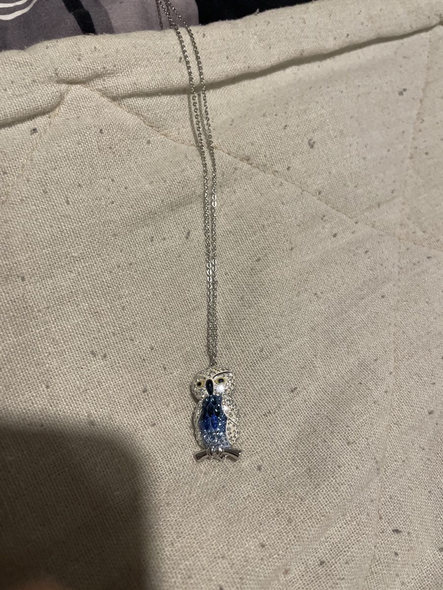 Swarovski Colliers: Uhu kette – D'occasion à Attiswil par maialina