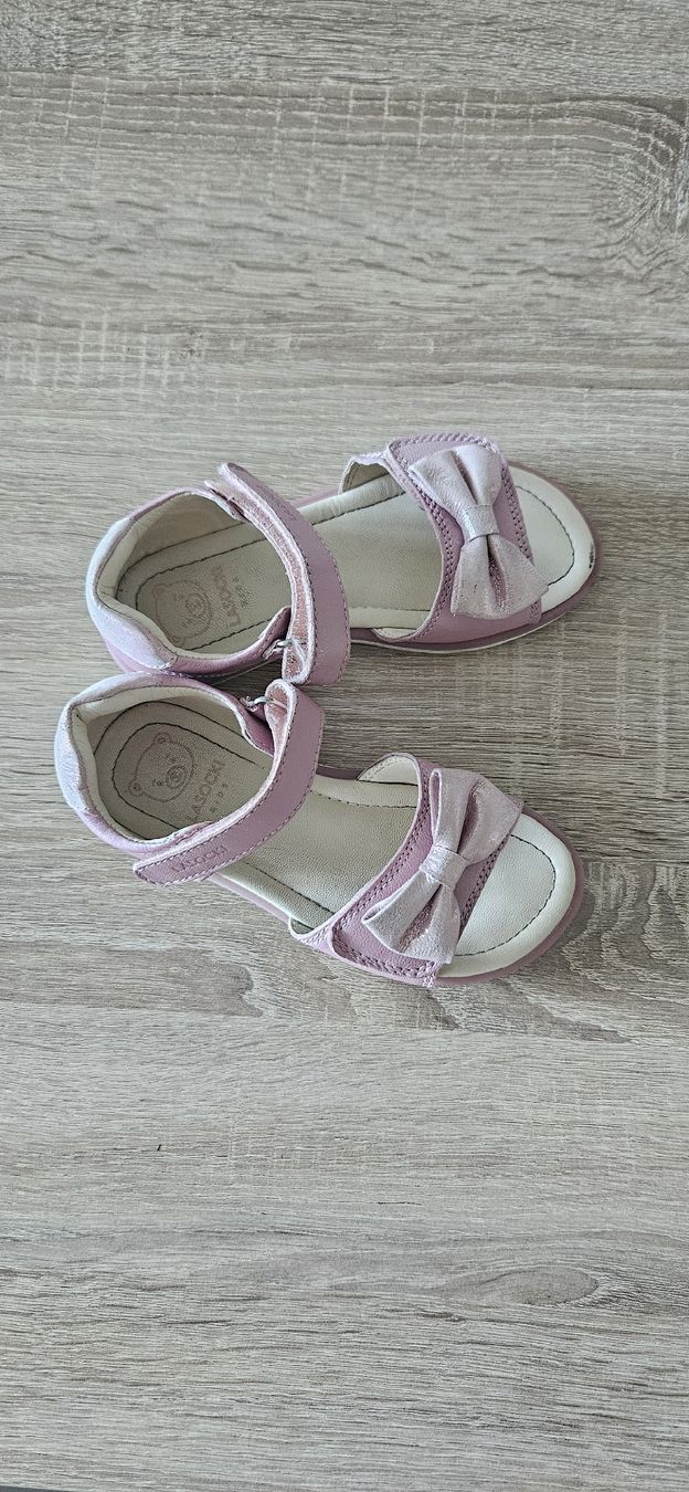 Chaussures filles: Sandale Gr. 28 Lasocki  – D'occasion à Kappel SO par bas_nkt9 1