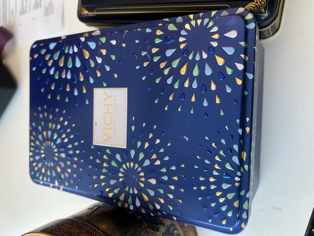 Altro in Decorazioni & Accessori: Blechdosen – Usato da Binningen venduto da Flagello 3