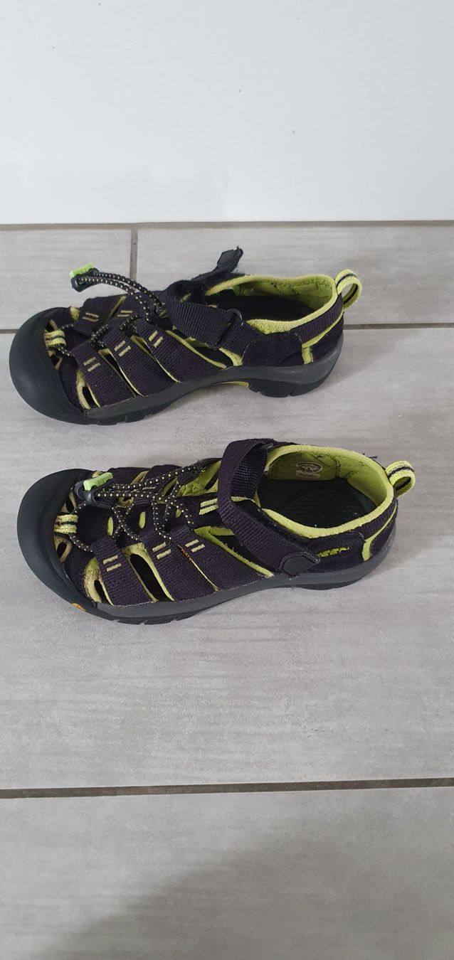 Keen Scarpe per ragazzi: Sandalen der Marke Keen, Gr. 32/33 – Usato da Wallenwil venduto da Rainbow45 2