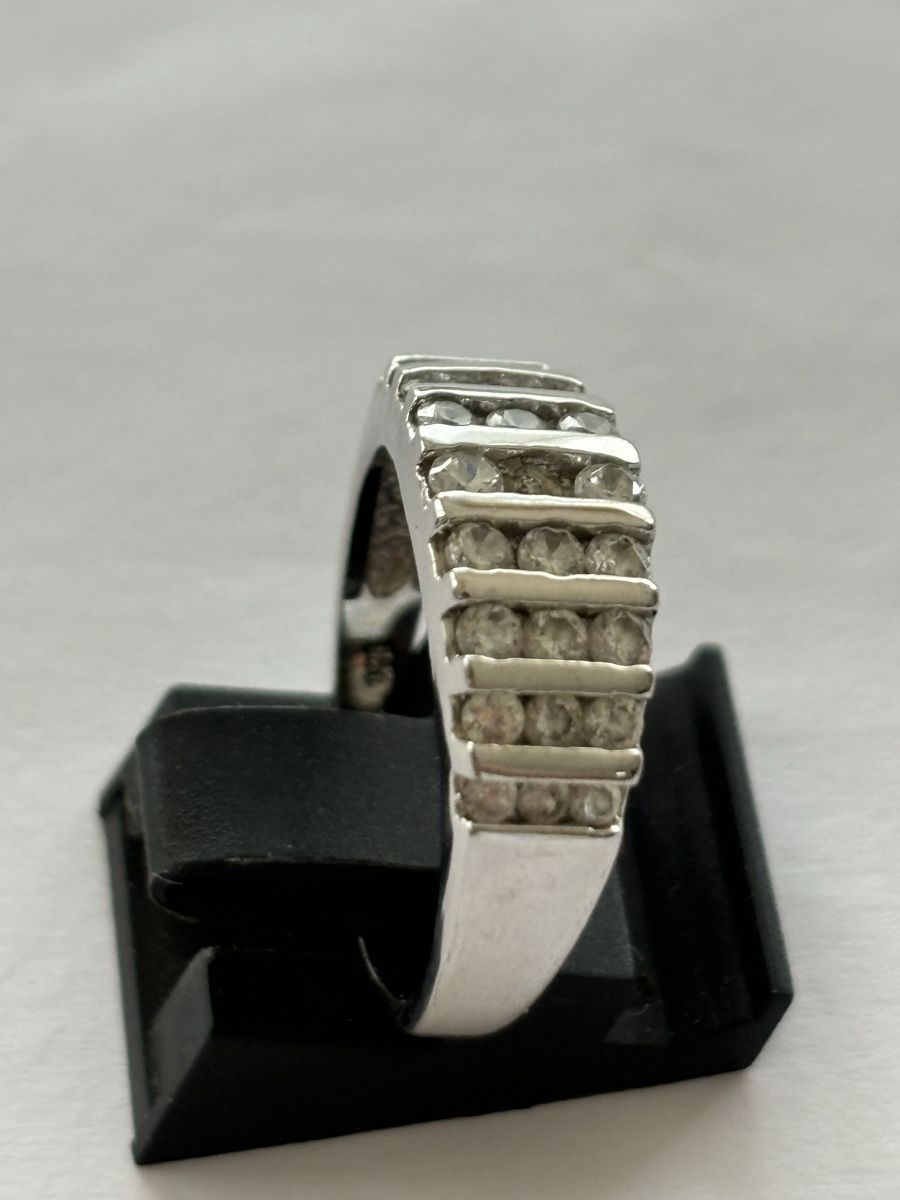 Ringe: Eleganter Silberring 925 mit Zirkonia – Gebraucht aus Langnau am Albis von flusspflege 3