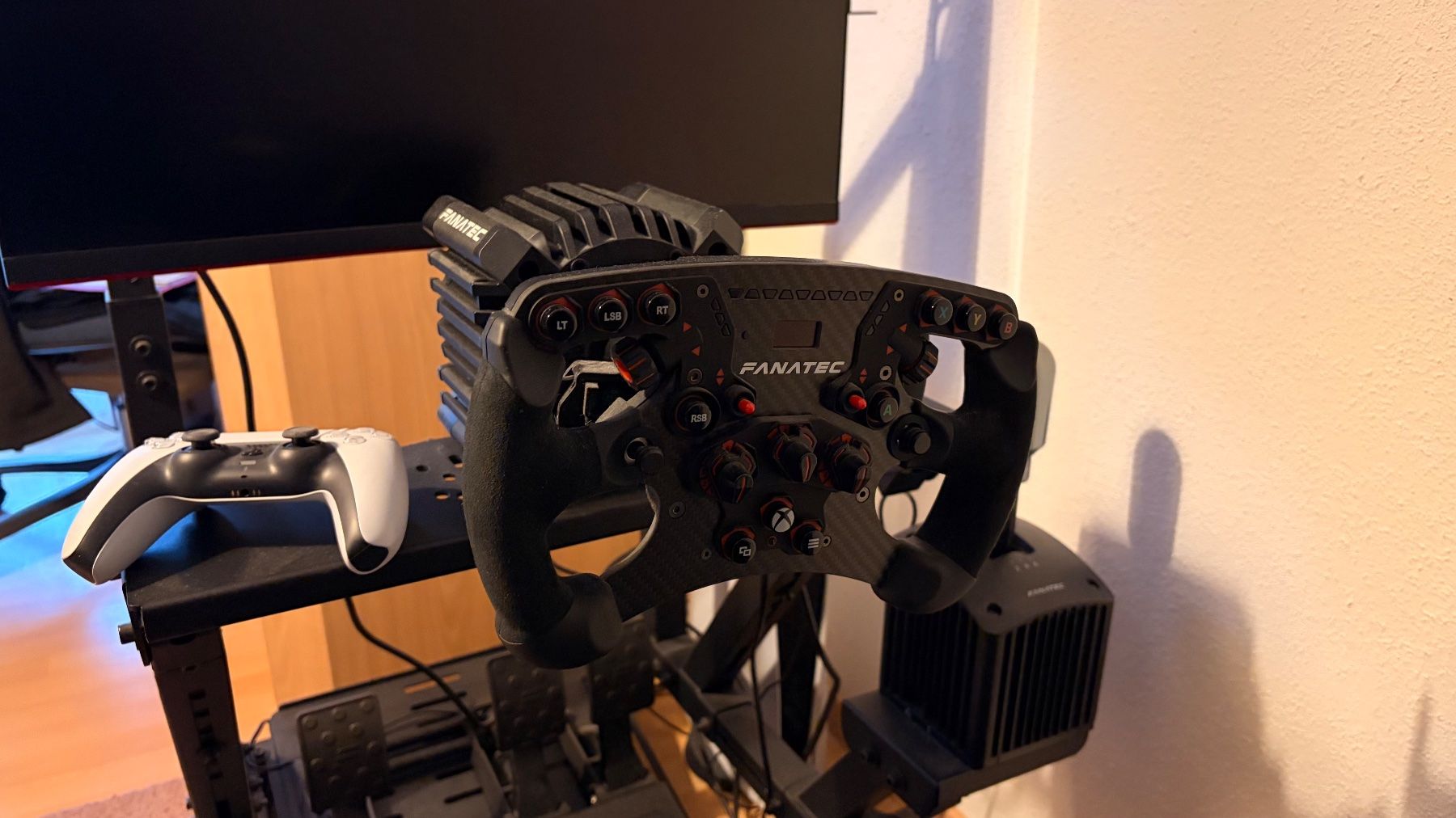 Giochi: F1 Simulator – kompletter Simulator inkl. PlayStation – Usato da Winterthur venduto da Mido7 2