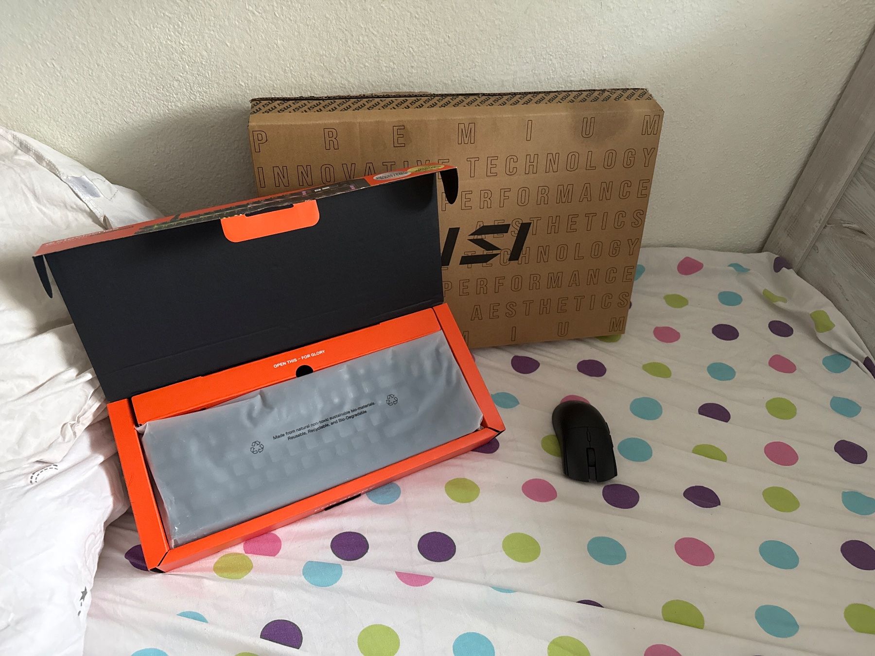 MSI PC: Pc MSI portable plus clavier apex pro TKL plus souris RAZER – Usato da Lausanne venduto da kyl_26p2 1