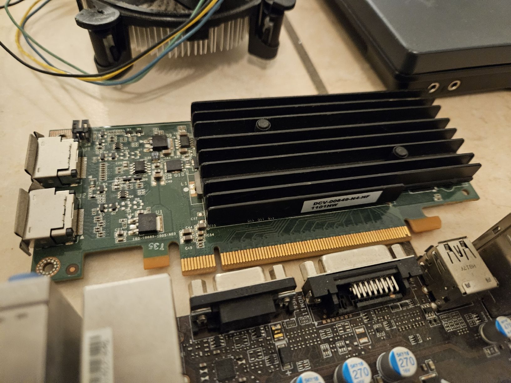 Composants électroniques: Matériel informatique – D'occasion à St-Légier-La Chiésaz par emi_c86b 3