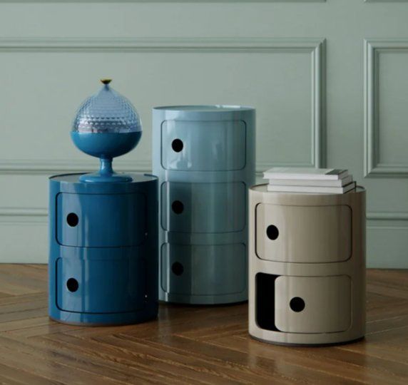 Tables de nuit: Kartell Container mit zwei Ebenen – D'occasion à Niederrohrdorf par Bcd 2
