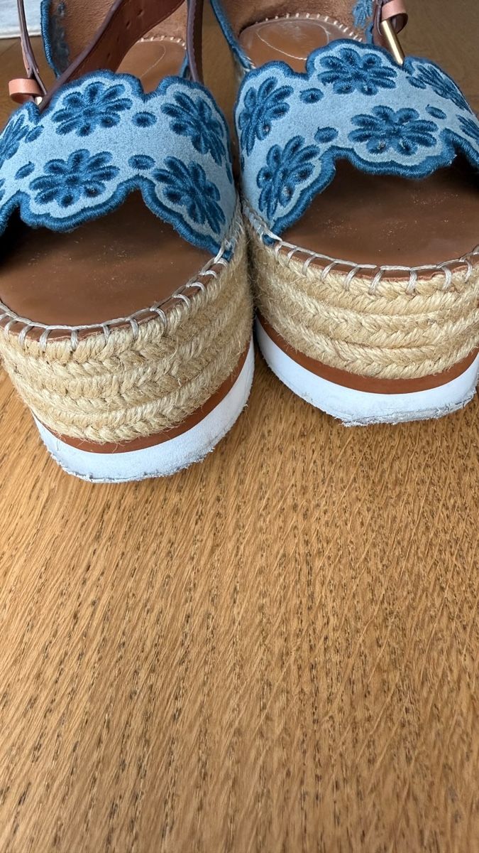 Chloé Chaussures femmes: See by Chloé Sandals Size 36.5 – D'occasion à Horgen par mcgheec8 1