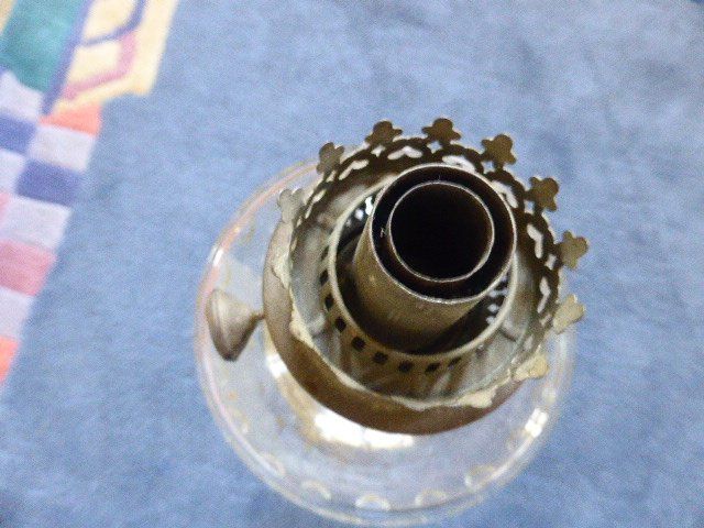 Lampes: Antike Petrollampe,edel,Messing-Marmor,Glas-geschliffen – D'occasion à Lausen par liesfisch 7