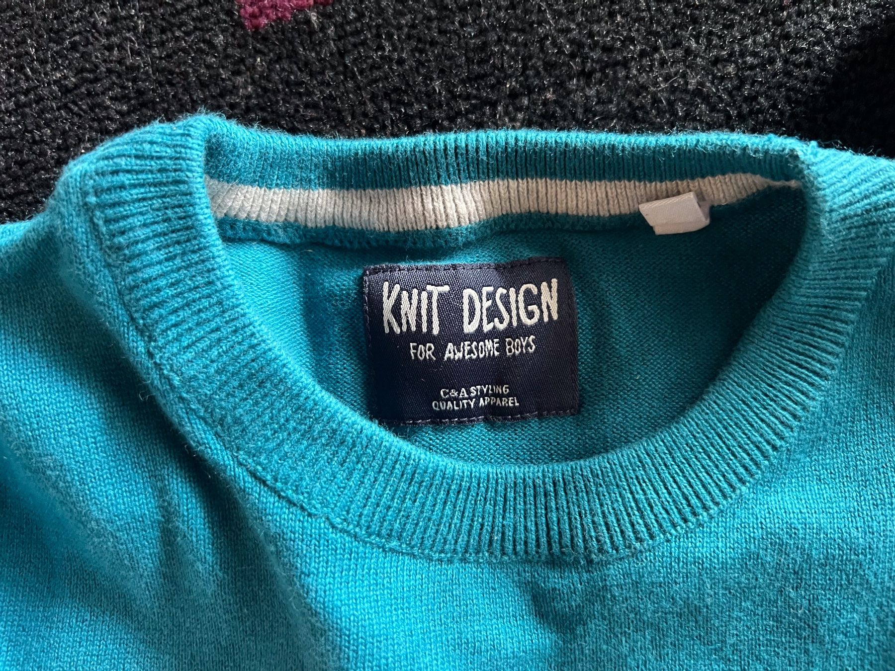 C&A Pullover & Sweatshirts: Kinder-Pullover (Grösse 134) – Gebraucht aus Wallisellen von psimeon 1