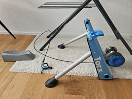 Tacx Rollentrainer blau mit Lenkerhebel guter Zustand